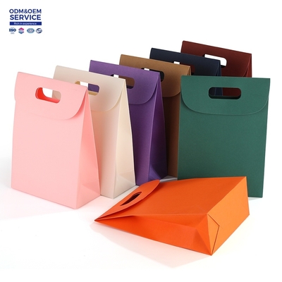 Luxury Flat Handle Kraft Paper Bag  Custom Black Packaging Paper Box Printed Bag Packaging Paper Bags